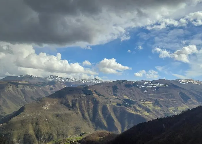 Daire Paradise Seasons Sestola